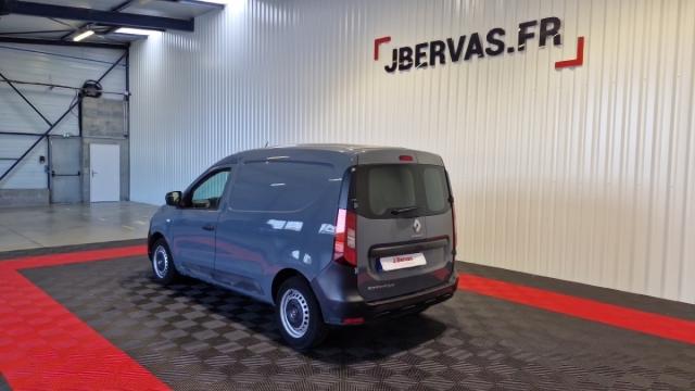 Renault Express Van image 9