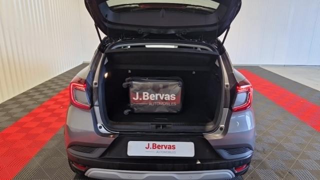 Renault Captur image 8