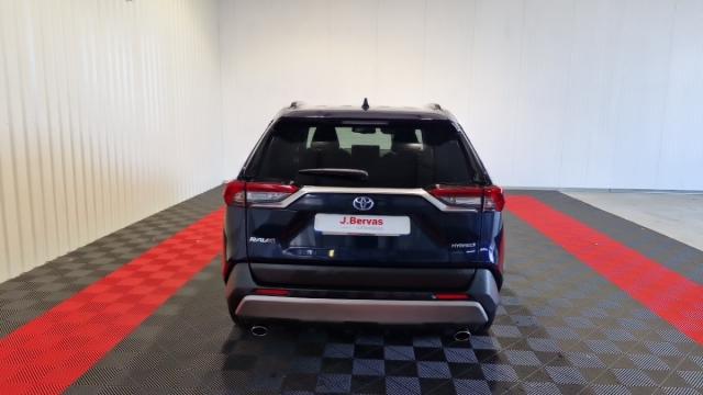 Toyota Rav4 image 4