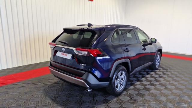 Toyota Rav4 image 8