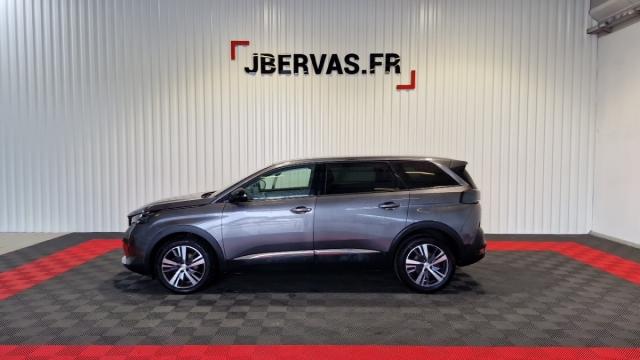 Peugeot 5008 image 1