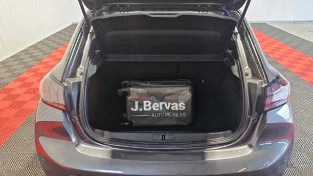 Peugeot 208 image 2