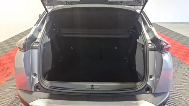 Peugeot 2008 image 1