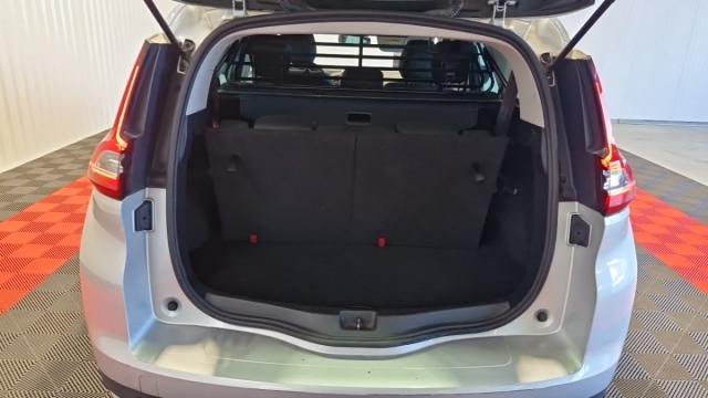 Renault Grand Scénic image 2