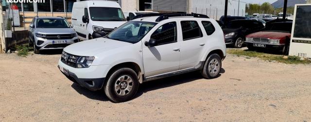 Dacia Duster image 3
