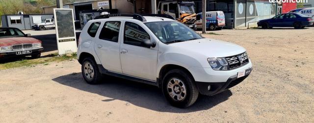 Dacia Duster image 1