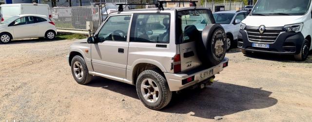 Suzuki Vitara image 3