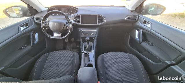 Peugeot 308 image 3