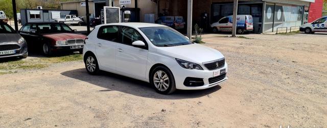 Peugeot 308 image 1