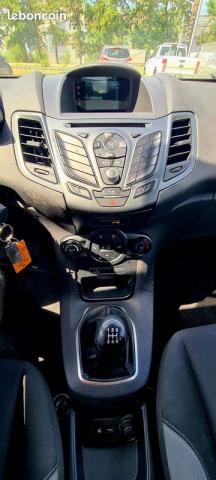 Ford Fiesta image 2