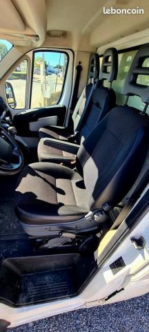 Peugeot Boxer image 2
