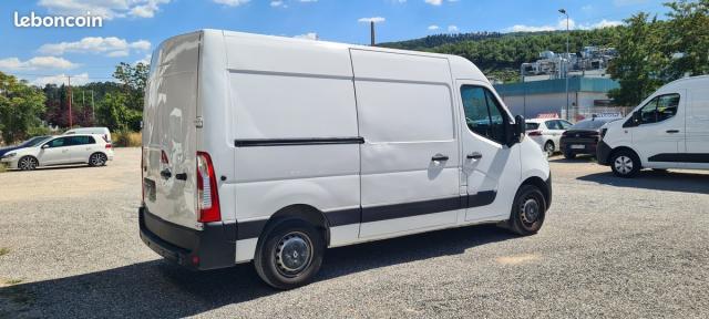 Renault Master image 8