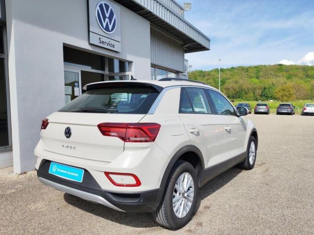 Volkswagen T-Roc image 8