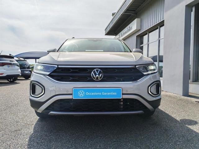 Volkswagen T-Roc image 2