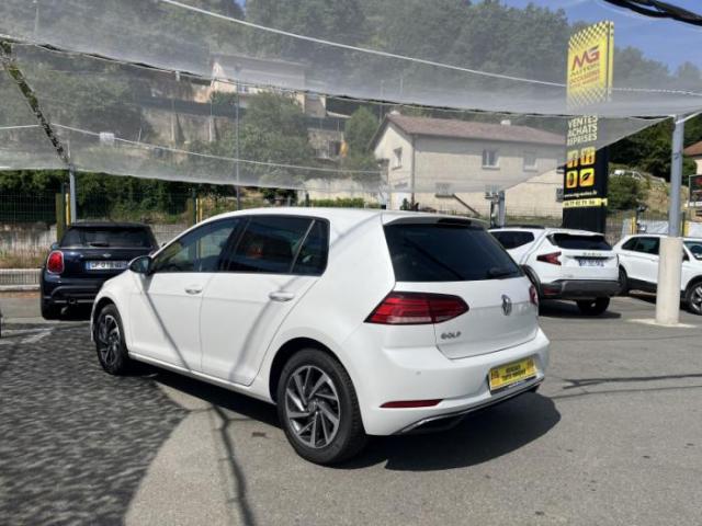 Volkswagen Golf image 9