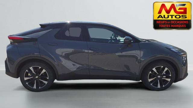 Toyota C-Hr image 9