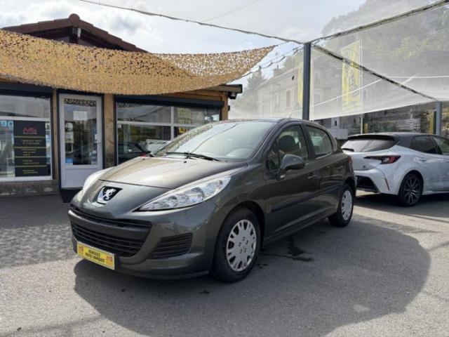 Peugeot 207 image 8