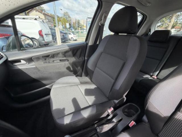 Peugeot 207 image 7