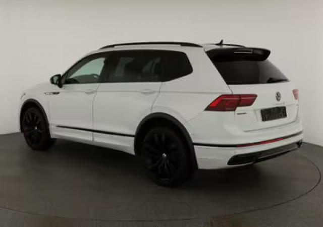 Volkswagen Tiguan Allspace image 2
