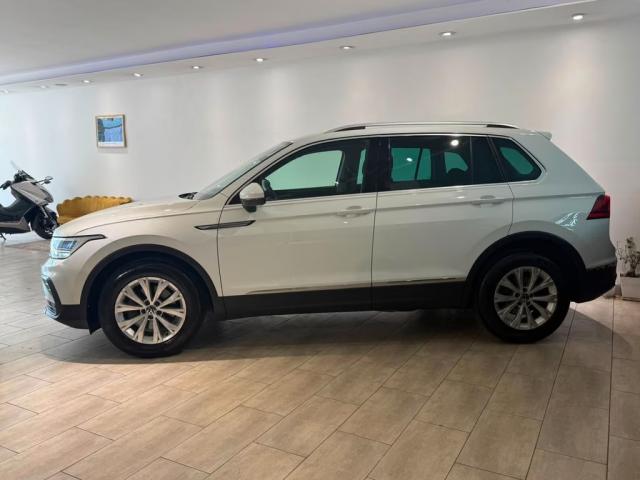Volkswagen Tiguan image 1