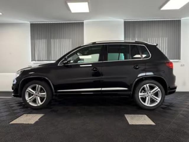 Volkswagen Tiguan image 1