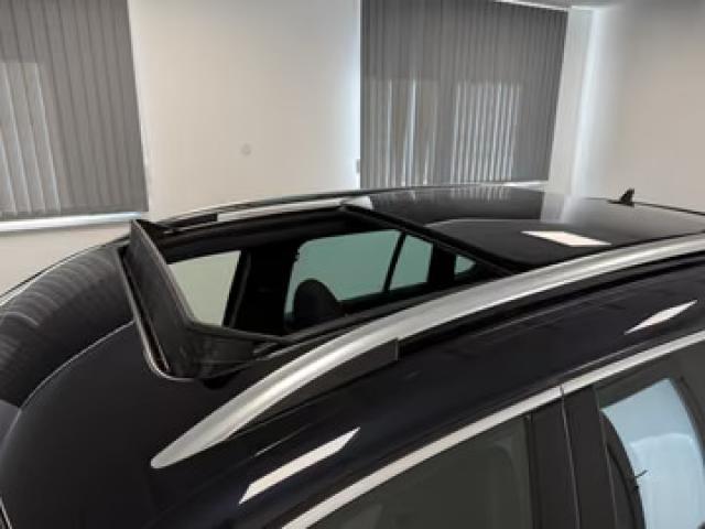 Volkswagen Tiguan image 4