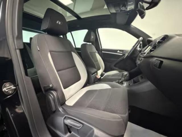 Volkswagen Tiguan image 9