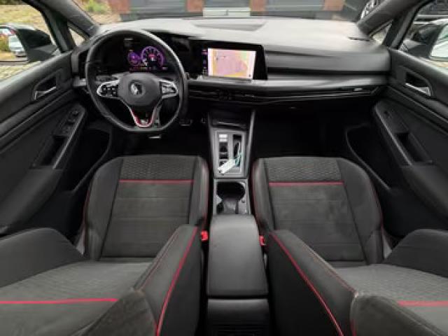 Volkswagen Golf image 1