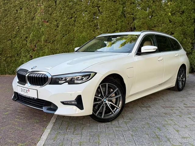 Bmw 330e Sport Line Automatique