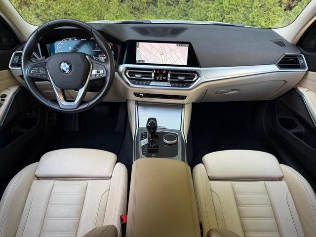 Bmw 330e image 7