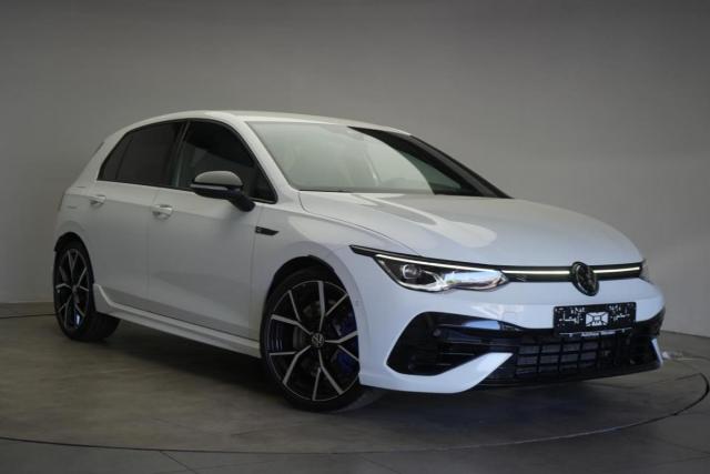 Volkswagen Golf R image 5