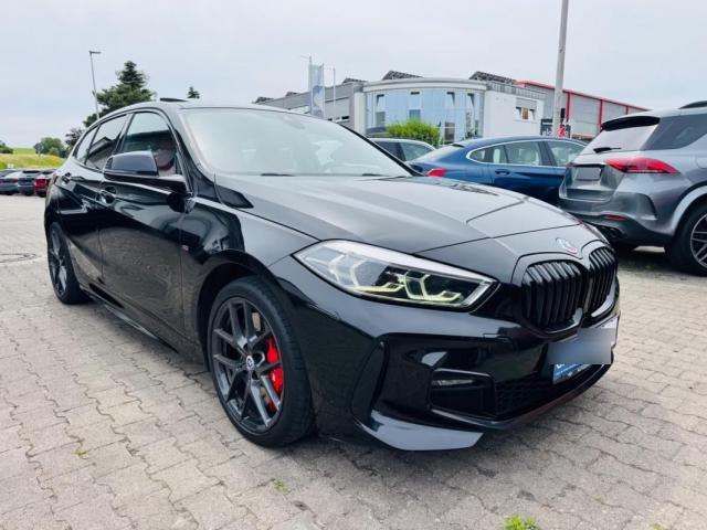 Bmw 120 I M Sport+led+v.leder+apple+acc+pano+top