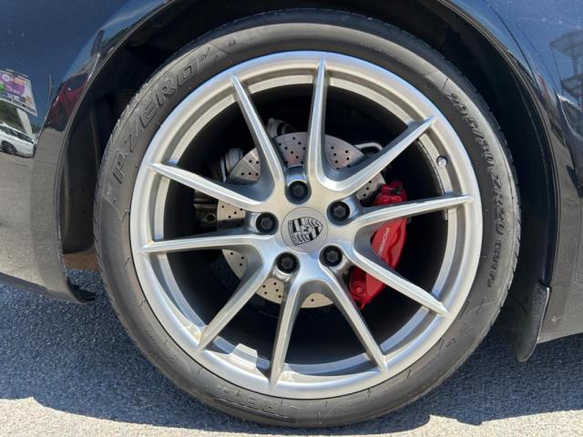 Porsche 911 image 5