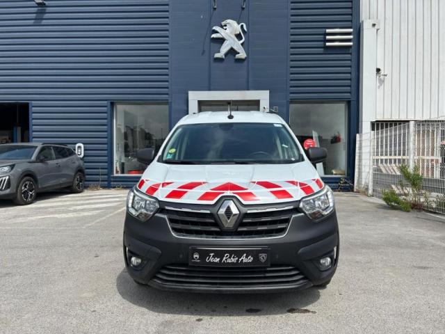 Renault Express Van image 3