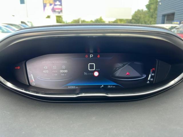 Peugeot 3008 image 9