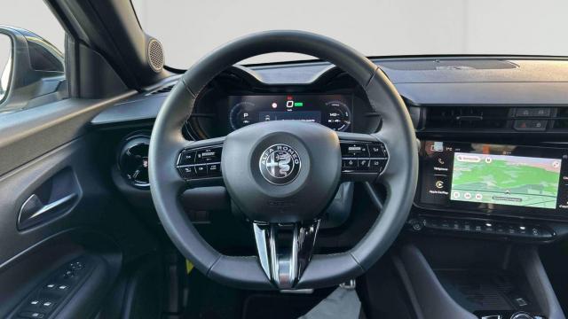 Alfa Romeo Junior image 6