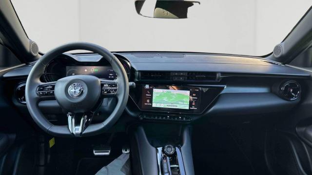 Alfa Romeo Junior image 9