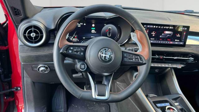 Alfa Romeo Tonale image 6