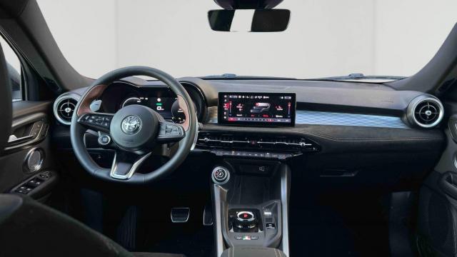 Alfa Romeo Tonale image 2