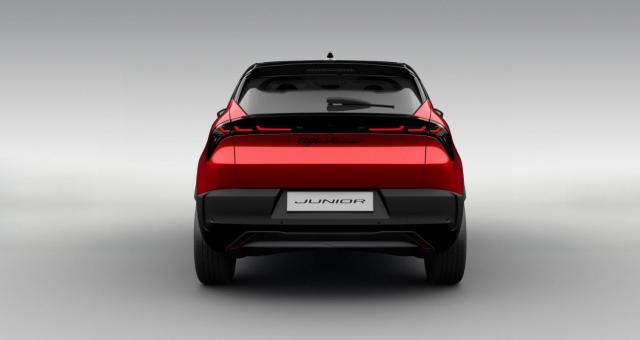 Alfa Romeo Junior image 5