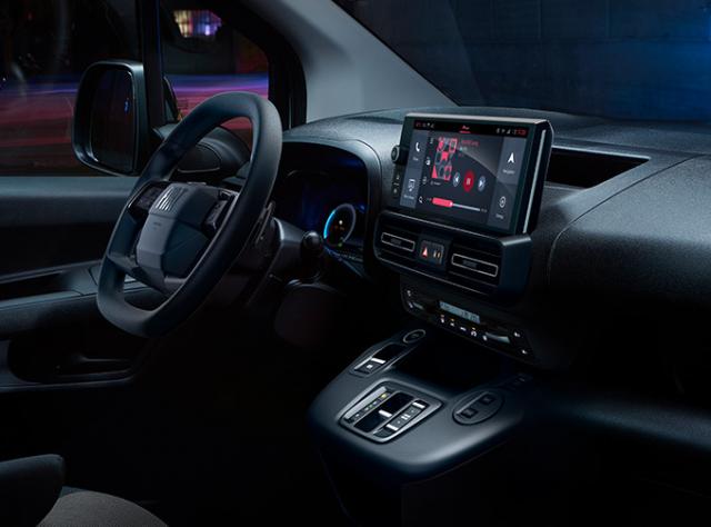 Fiat Doblo image 2