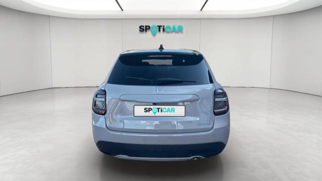 Fiat 600 image 9