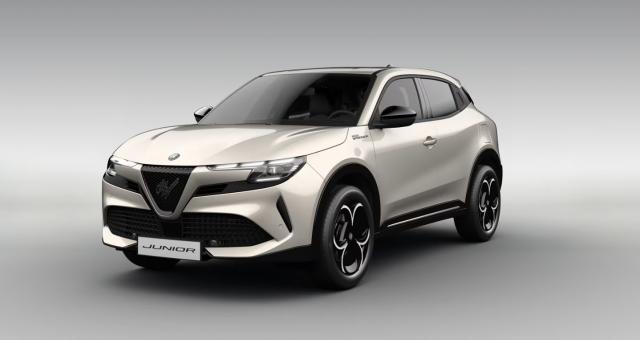 Alfa Romeo Junior 1.2 Ibrida 145 Ch E-Dct6 Sport Speciale