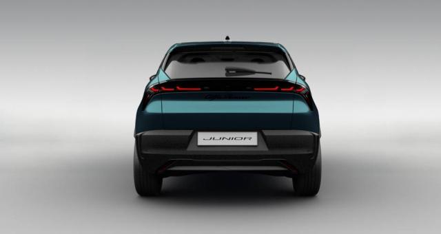 Alfa Romeo Junior image 7
