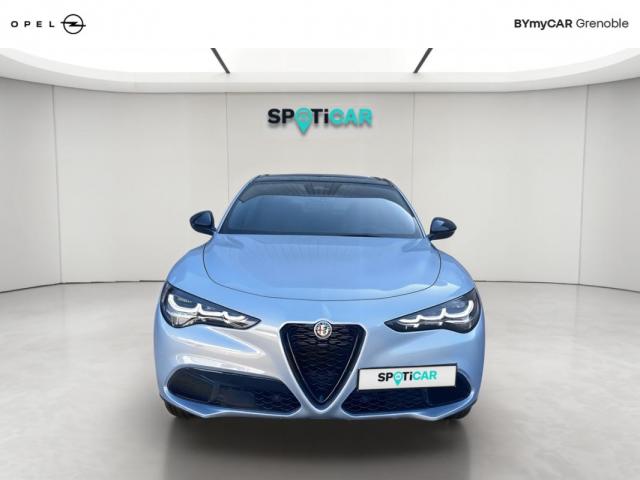 Alfa Romeo Stelvio image 4