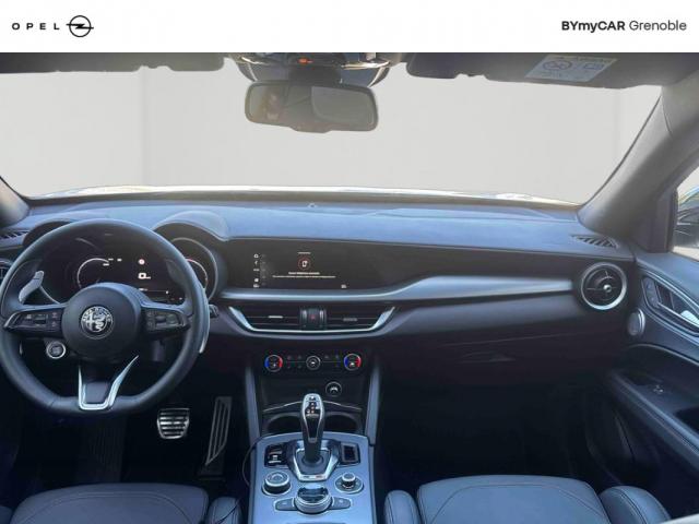 Alfa Romeo Stelvio image 6