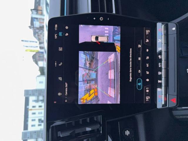 Renault Austral image 9