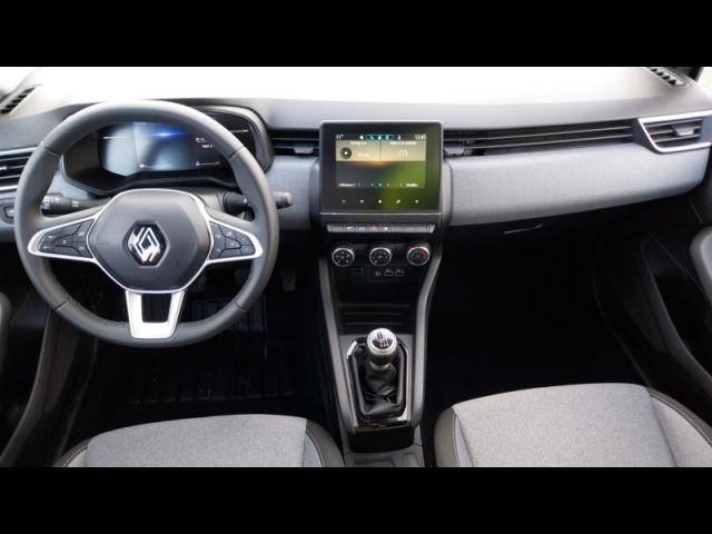 Renault Clio image 9