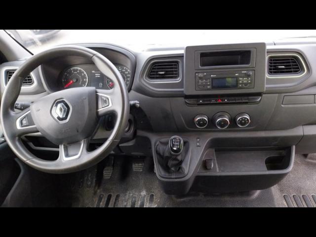 Renault Master image 4