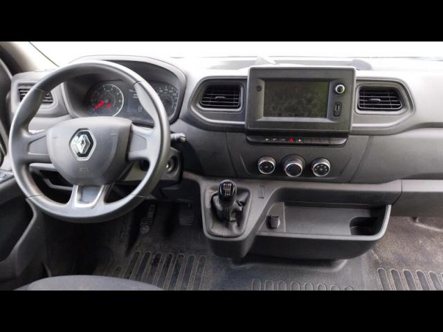 Renault Master image 4